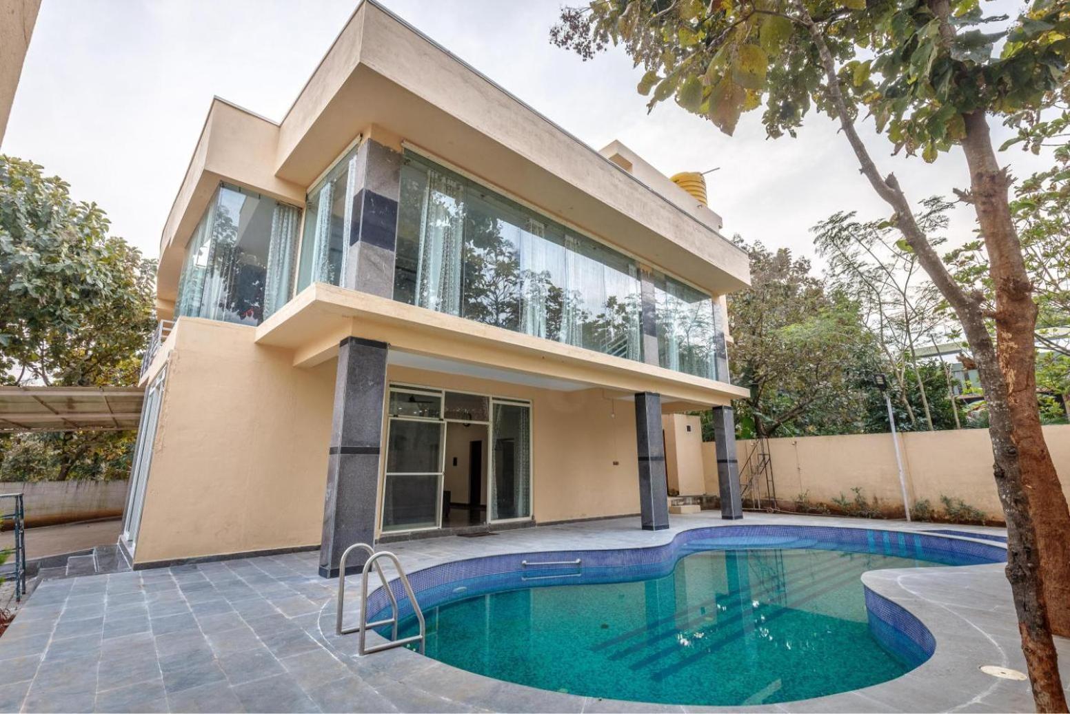 Villa Exotica By Stayjade5Bhkpoolacprojector Denkanikottai Exterior foto